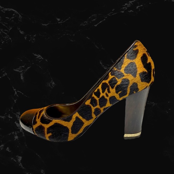 New Ann Taylor Round Toe Cheetah Pumps - Picture 6 of 6